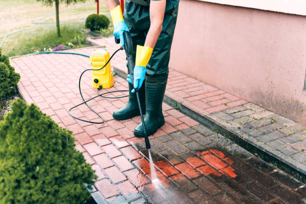 Best Pool Deck Cleaning  in Columbiana, AL